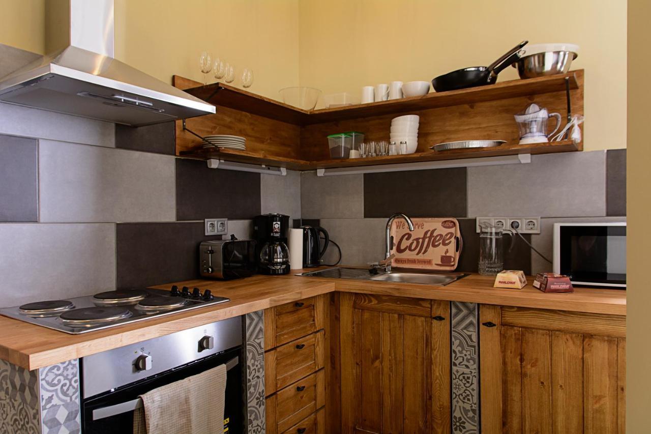 W-Tree Loft Style Apartment Будапеща Екстериор снимка