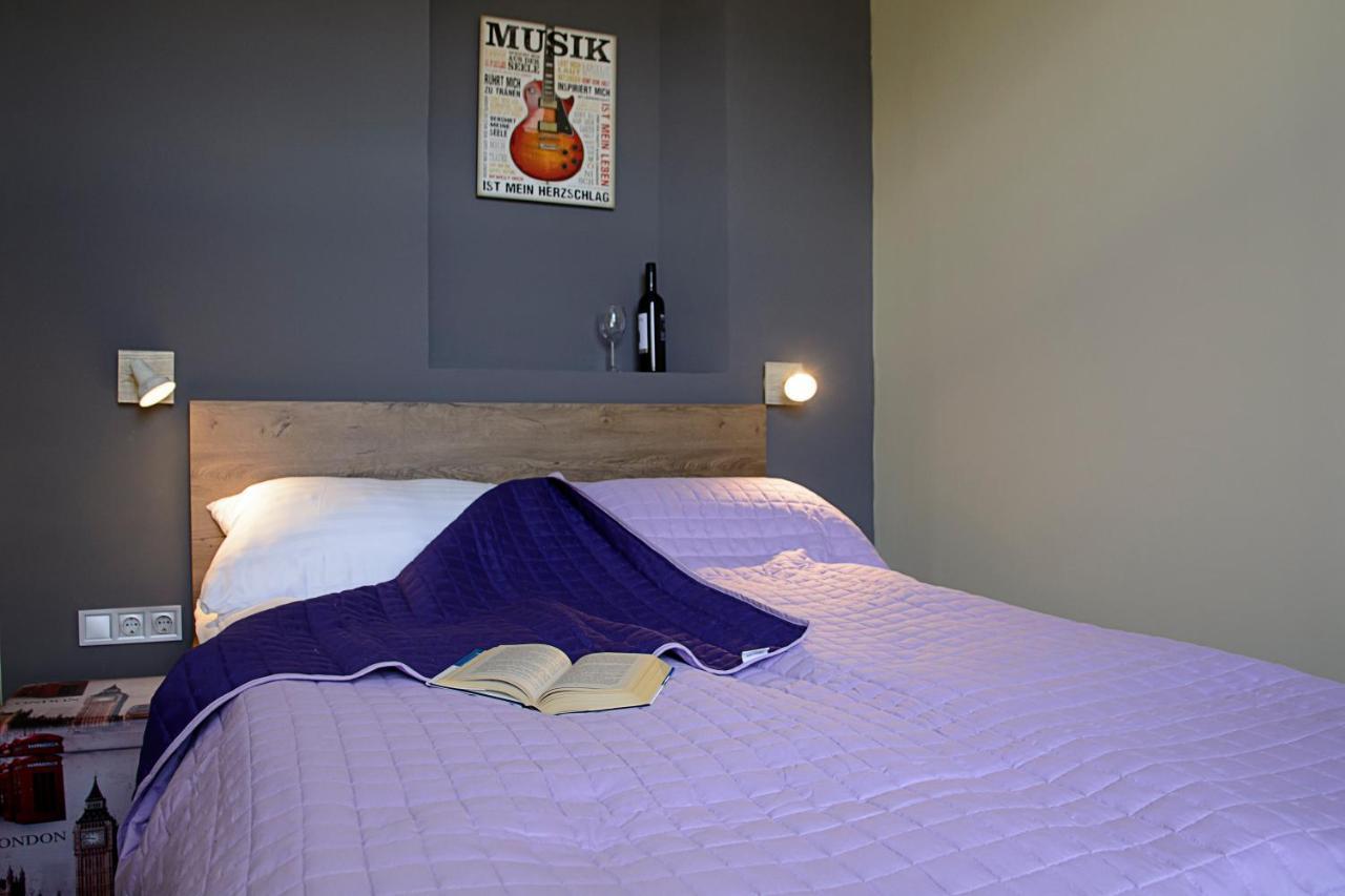 W-Tree Loft Style Apartment Будапеща Екстериор снимка